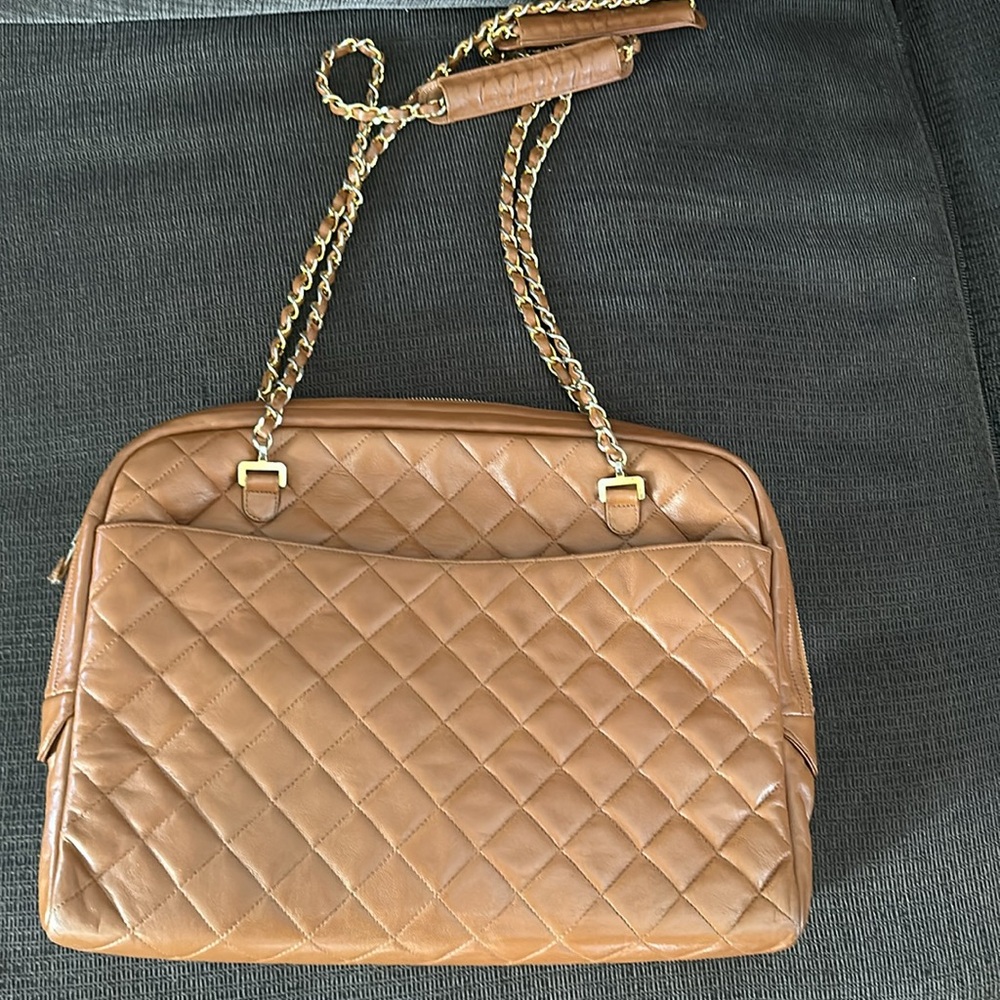 Vintage Chanel large camera bag style/Tote - Picture 10 of 16